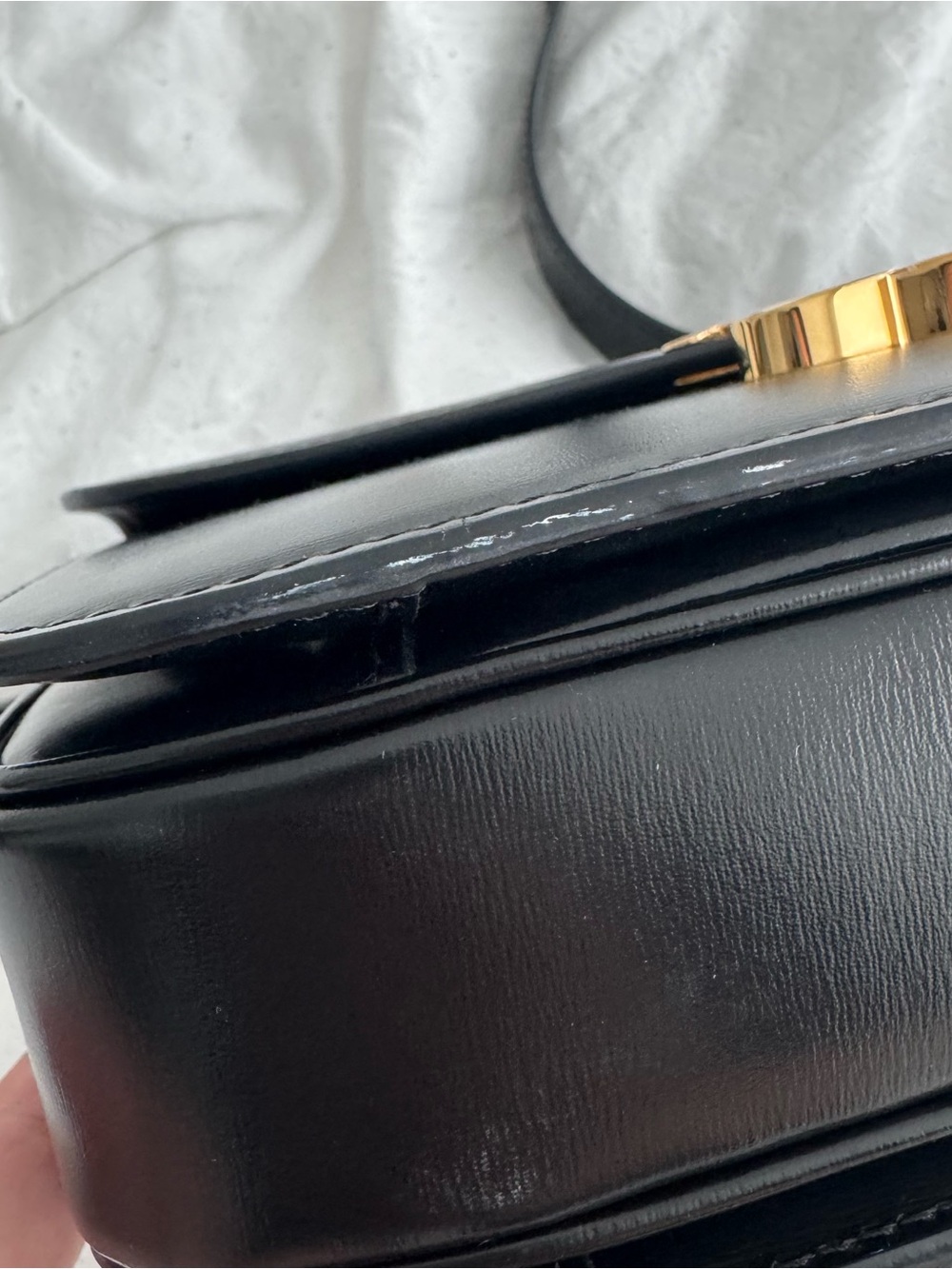 Celine Triomphe Crossbody bag in Black leather and Gold Hardware - Picture 6 of 13